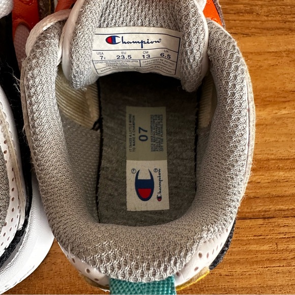 Champion Baby Toddler Size 7 White Orange Blue Retro Shoes Sneakers - Picture 8 of 9
